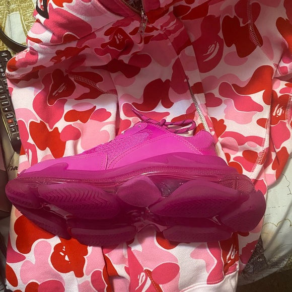 Worn ONCE. Size 37 (Size 7 US). - Picture 4 of 4